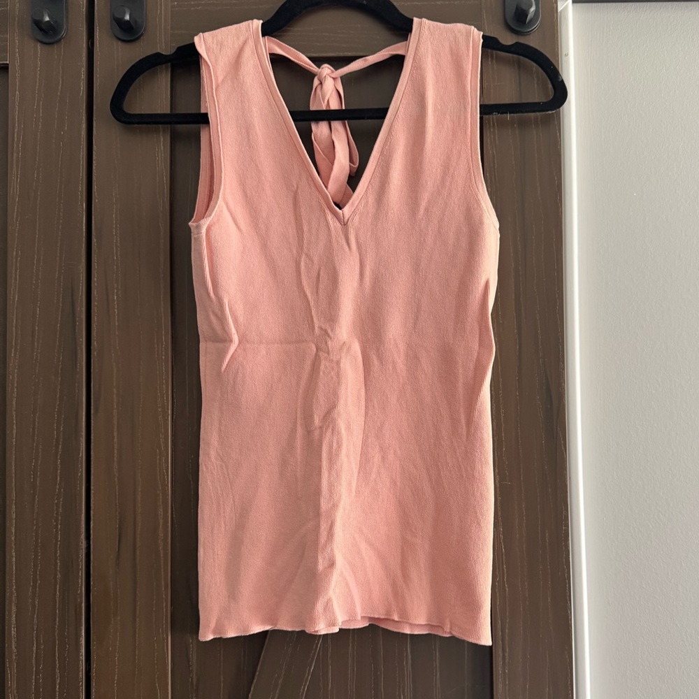 Cremieux Sleeveless light Pink Top